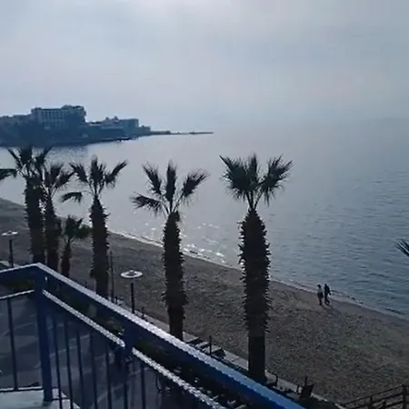 Kadinlar Denizi Ev 2+1 Apartamento Kusadasi